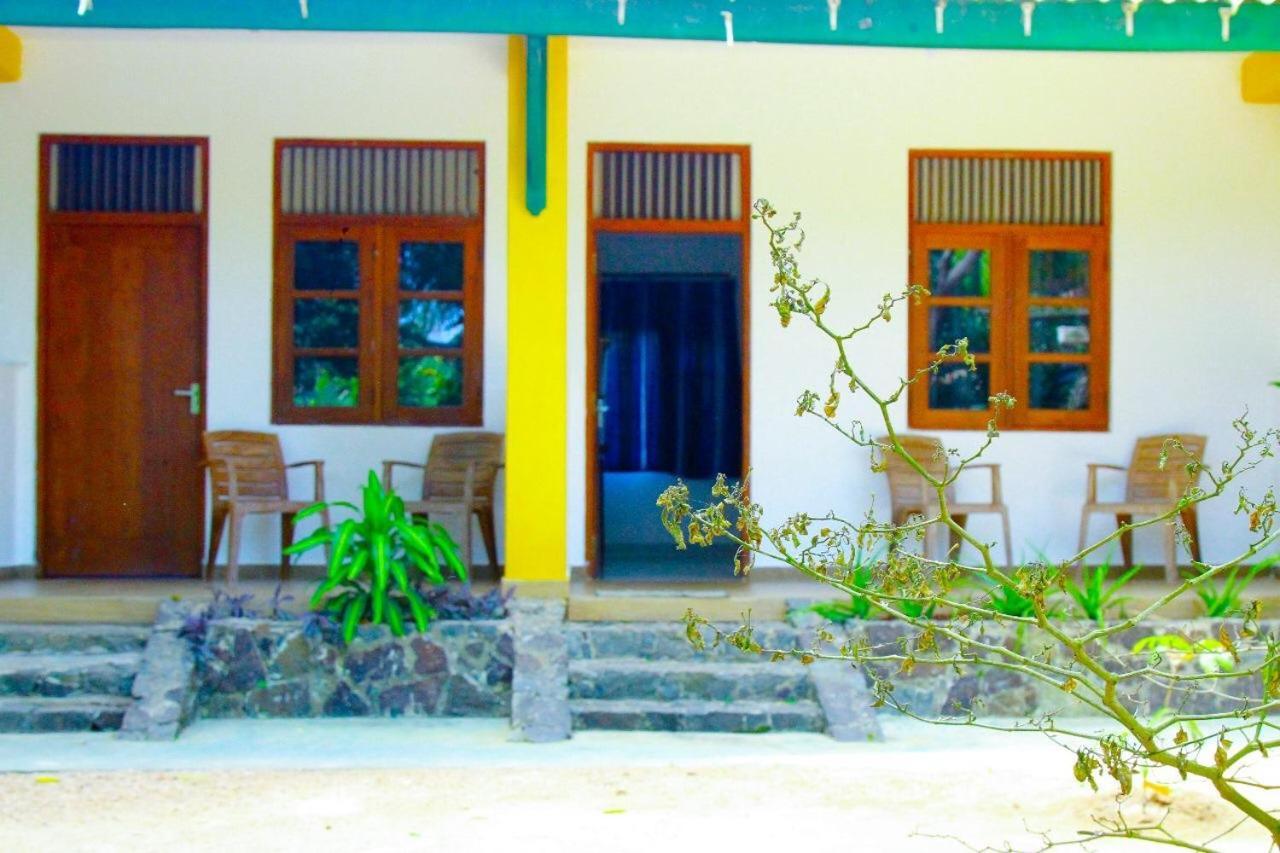 Weligama Imal Guest House Buitenkant foto