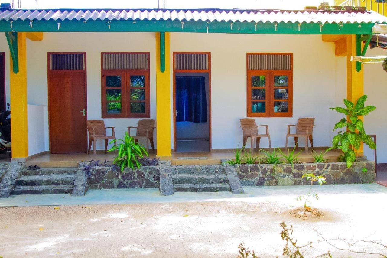 Weligama Imal Guest House Buitenkant foto