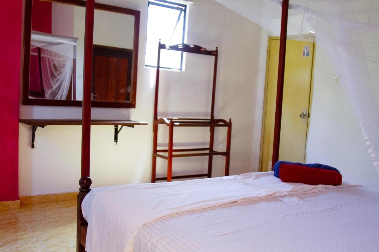 Weligama Imal Guest House Buitenkant foto